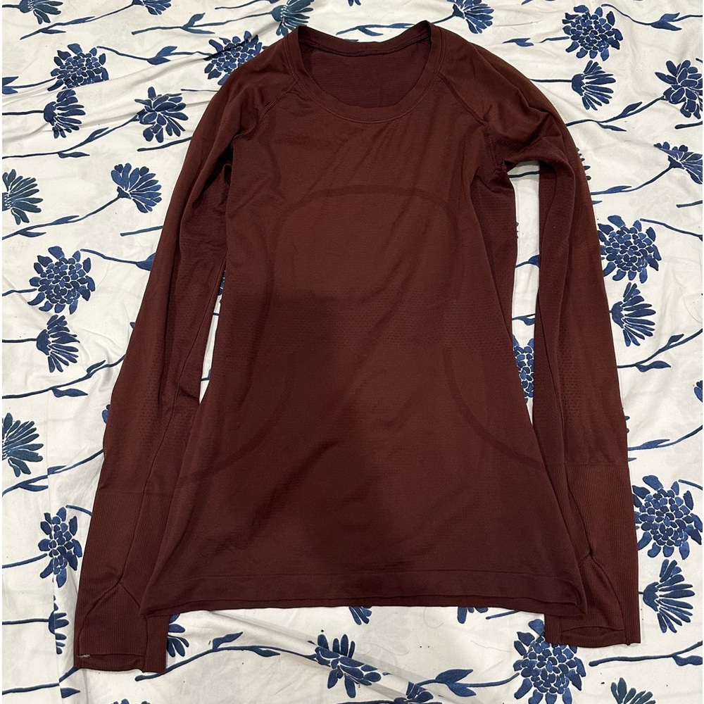 LULULEMON LONG SLEEVE